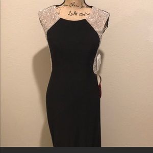 NWT Cachet black gown with sequins ✨VIDEO ADDED✨